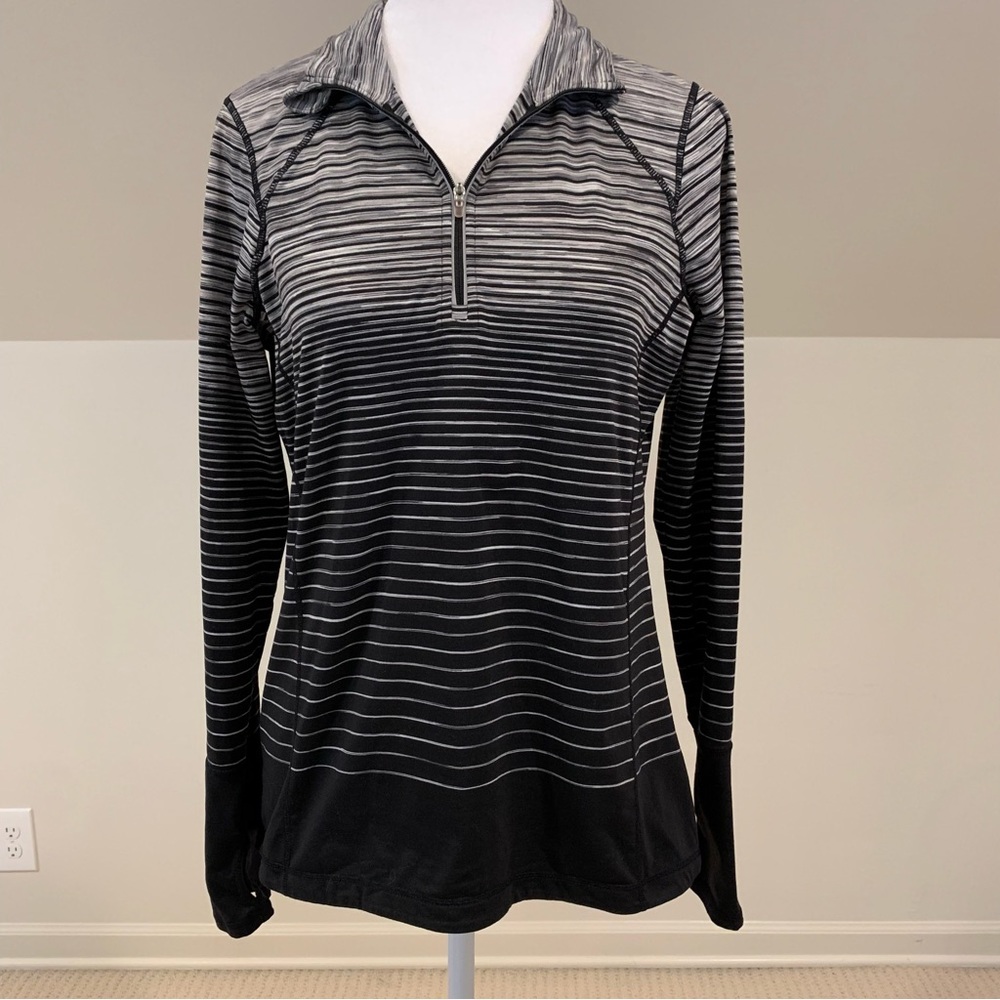 Kirkland Black Ombré Striped Fitted Quarter Zip Workout Athletic Running Gym